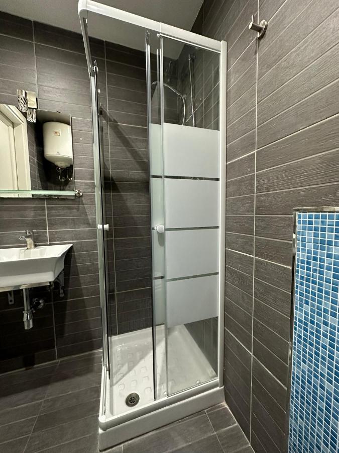 Etna Rooms คาตาเนีย ภายนอก รูปภาพ