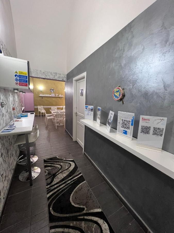 Etna Rooms คาตาเนีย ภายนอก รูปภาพ